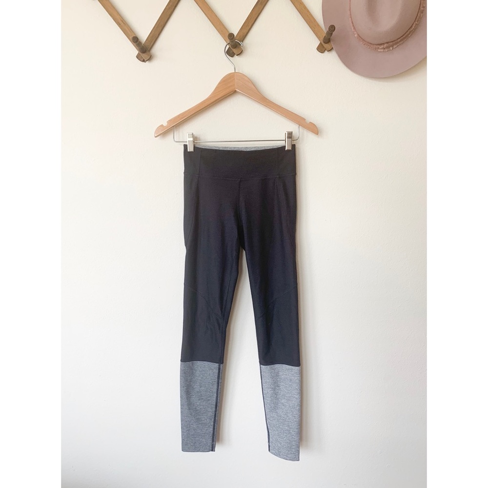 Outdoor Voices Navy Color Block Leggings